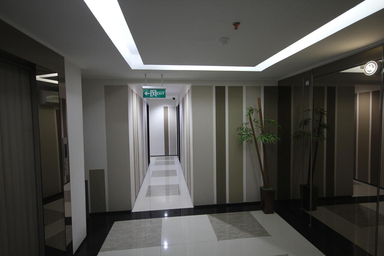 ג'קרטה Harvia Suites Kebon Jeruk מראה חיצוני תמונה