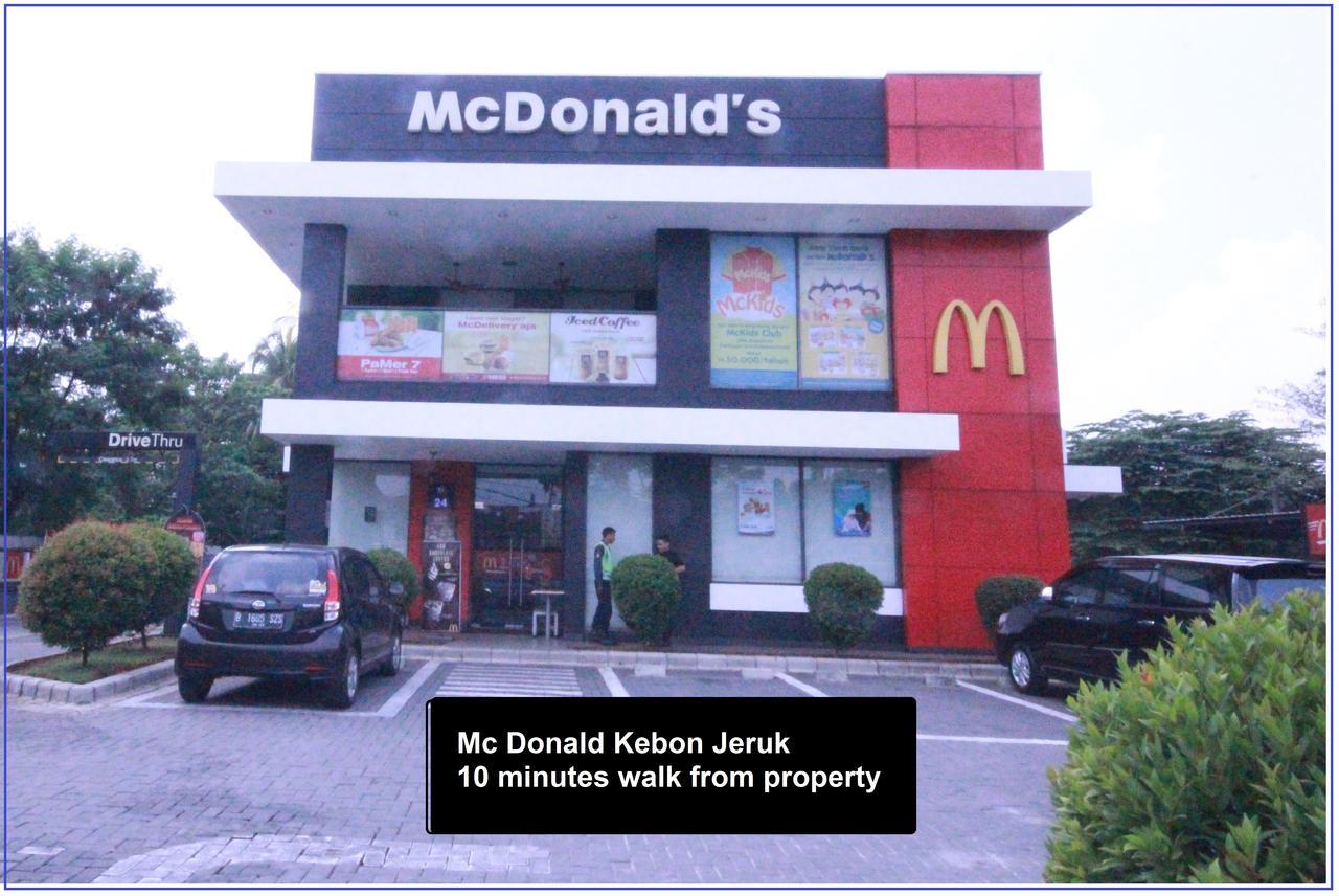 ג'קרטה Harvia Suites Kebon Jeruk מראה חיצוני תמונה