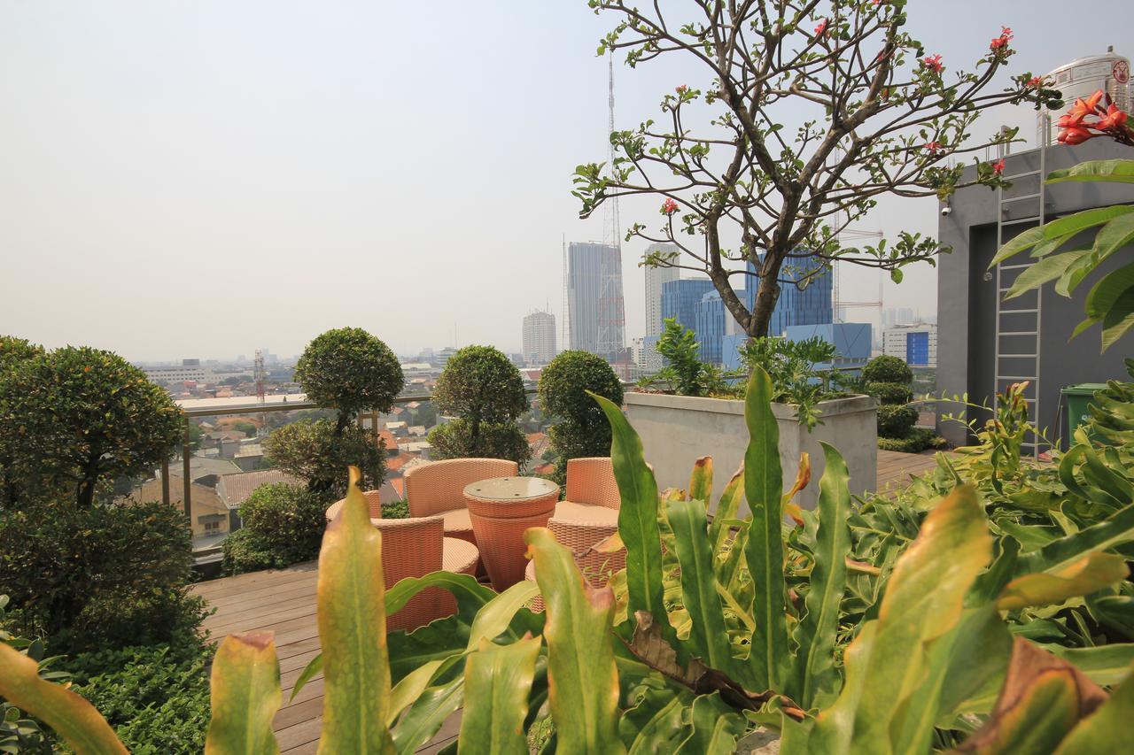 ג'קרטה Harvia Suites Kebon Jeruk מראה חיצוני תמונה