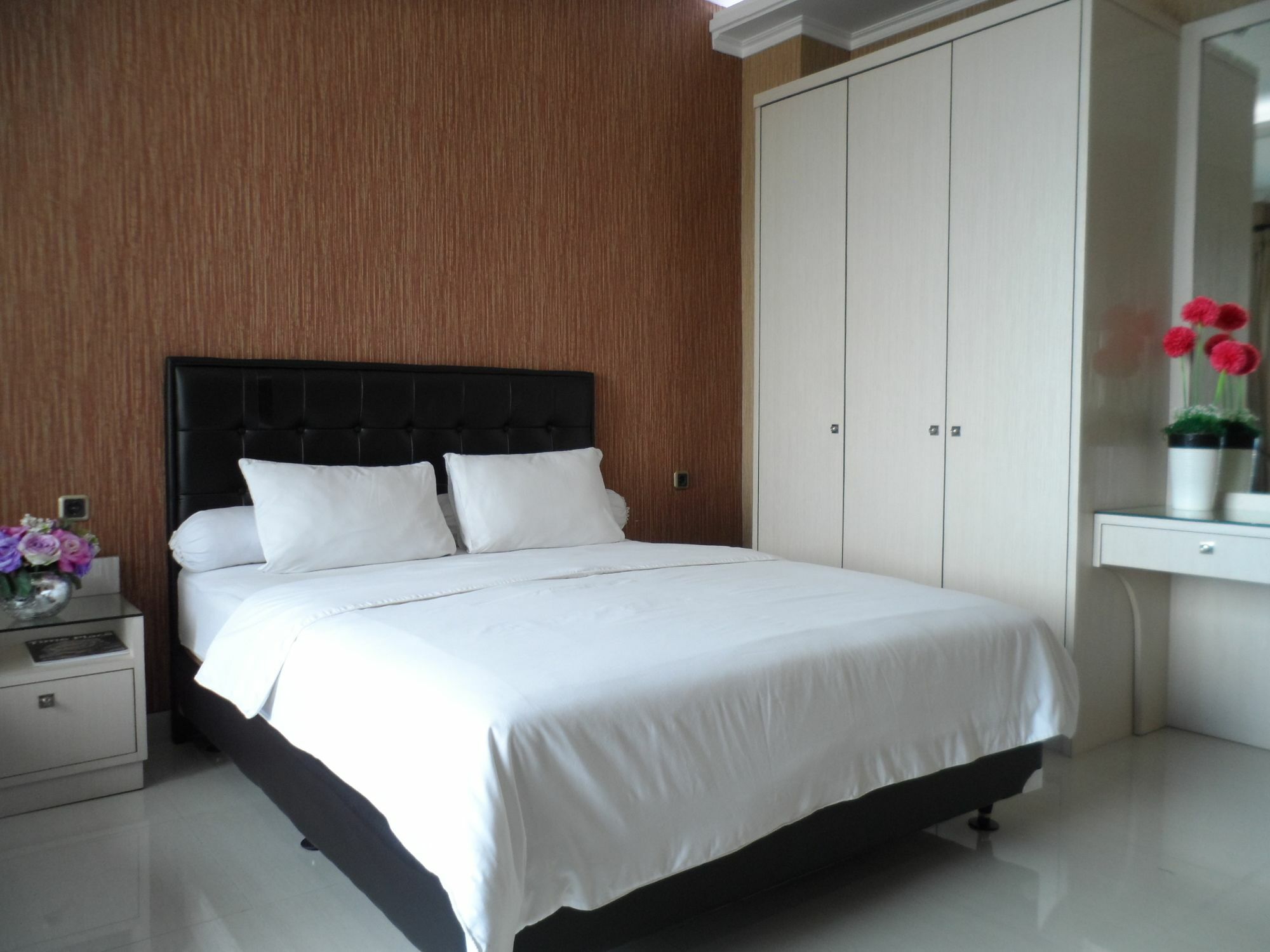 ג'קרטה Harvia Suites Kebon Jeruk מראה חיצוני תמונה